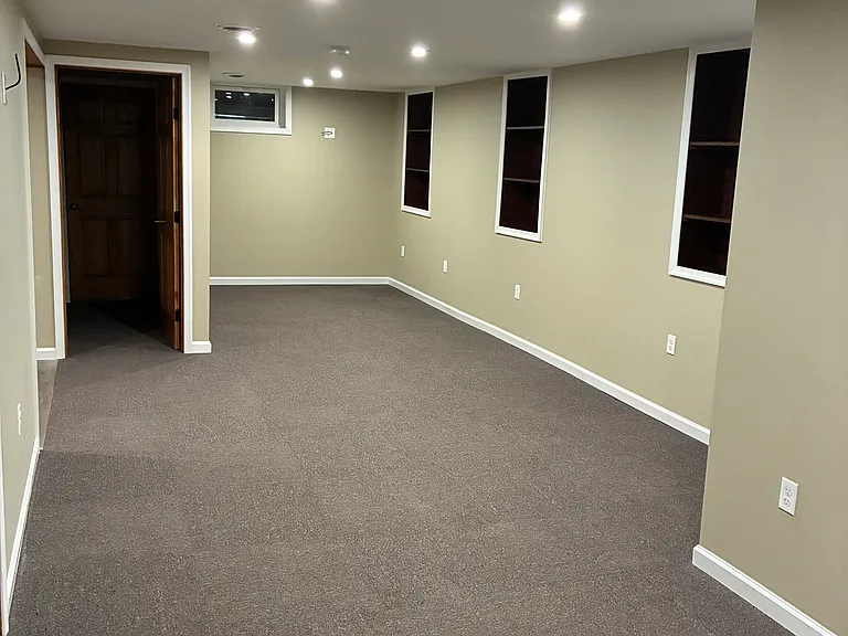 255 McKnight St — Photo 24