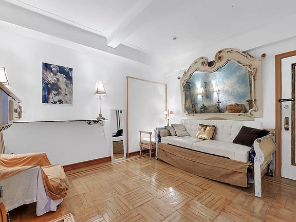4th image of 172 E 4th St APT 8G