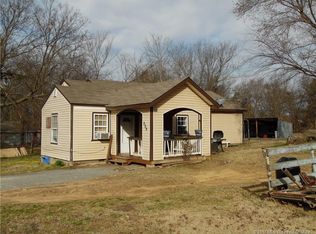 804 E Corona St, Ada, OK 74820