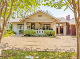 1417 Clover Ln, Fort Worth, TX 76107