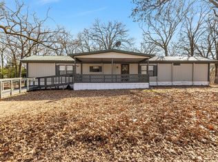 107 Meadowlark Ln, Mabank, TX 75156