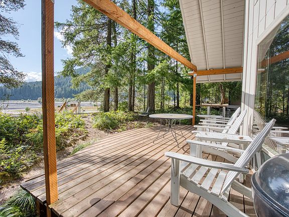 5th image of Cabin 16 Northwoods