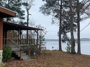 100 Lakeshore Rd, Converse, LA 71419