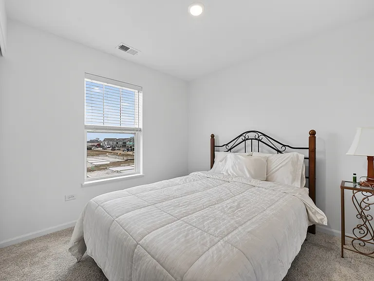 25631 W Wakefield Dr — Photo 25