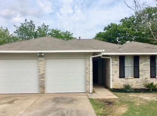 1366 Cy Blackburn Cir, Dallas, TX 75217