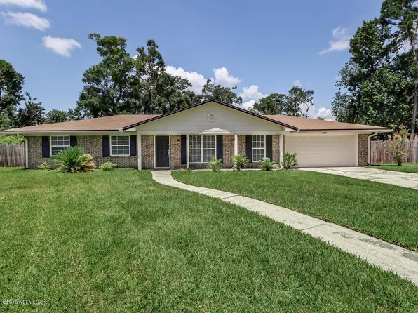 230 Quince Ct, Orange Park, FL 32073