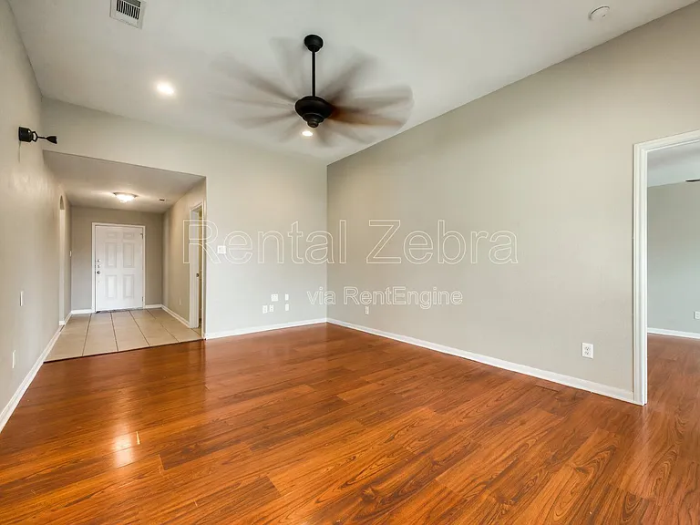 517 Misty Mountain Dr — Photo 11
