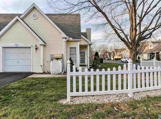 598 Brighton Pl, Mechanicsburg, PA 17055