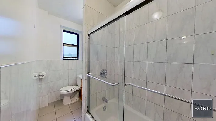 Rented by Bond New York | media 58