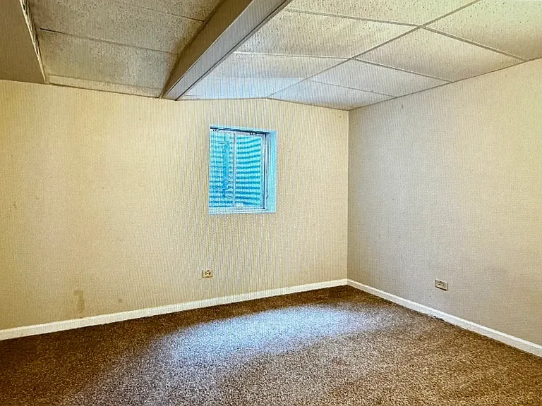 4447 W Lawn Ave — Photo 20