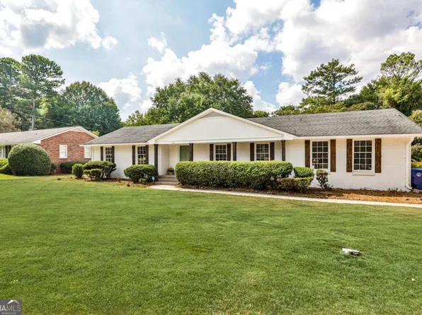 281 Craig Dr, Lawrenceville, GA 30046