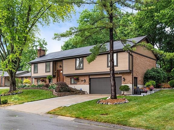 2nd image of 4571 Valley Brook Dr