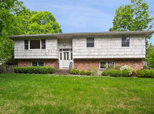 4 S Walker Drive, Yorktown Heights, NY 10598 | Zillow