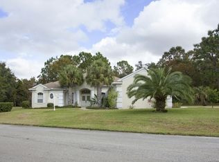 1 Snapdragons Ct, Homosassa, FL 34446