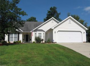 509 Woodhollow Ct, Mc Leansville, NC 27301