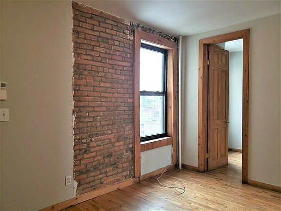 4th image of 159 Ellery St #21B