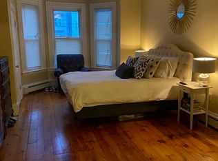 279 Webster St #1, Boston, MA 02128