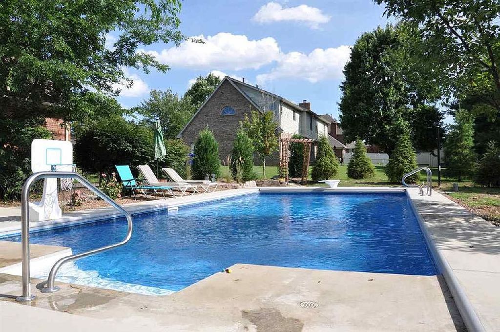 3077 Brookfield Dr - Property Image