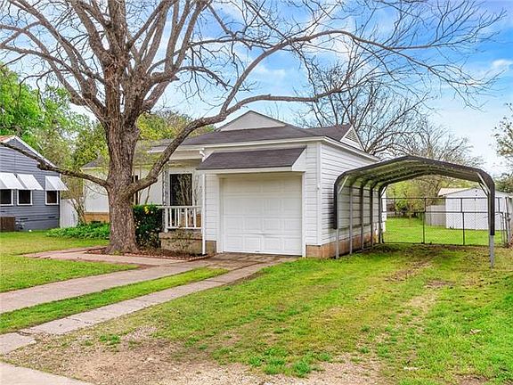 2nd image of 148 Circle Dr