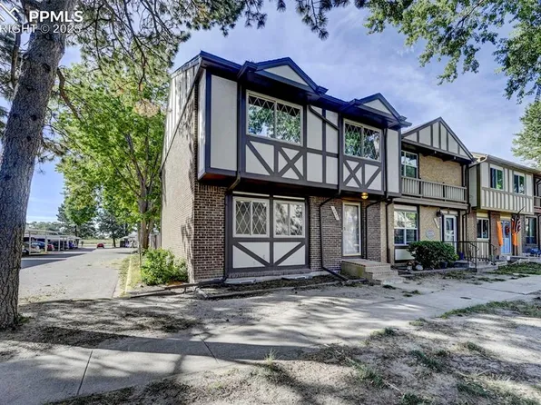 3892 Constitution Ave, Colorado Springs, CO 80909