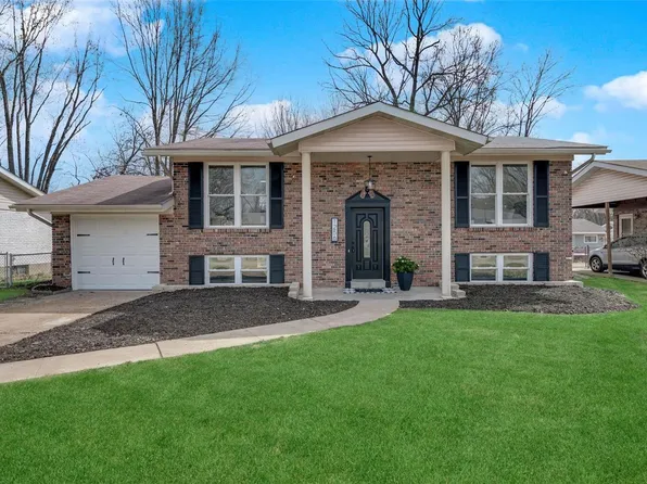 1256 Bal Harbor Dr, Arnold, MO 63010