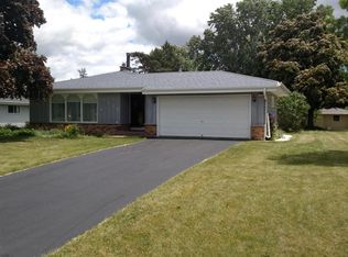 7034 N 99th St, Milwaukee, WI 53224