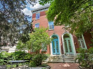 2231 Green St APT 2, Philadelphia, PA 19130