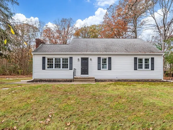 149 Federal St, Blackstone, MA 01504