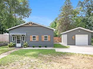 729 Eastern Ave NE, Grand Rapids, MI 49503