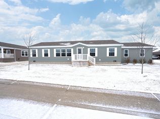 2780 Naples Ct, Lapeer, MI 48446