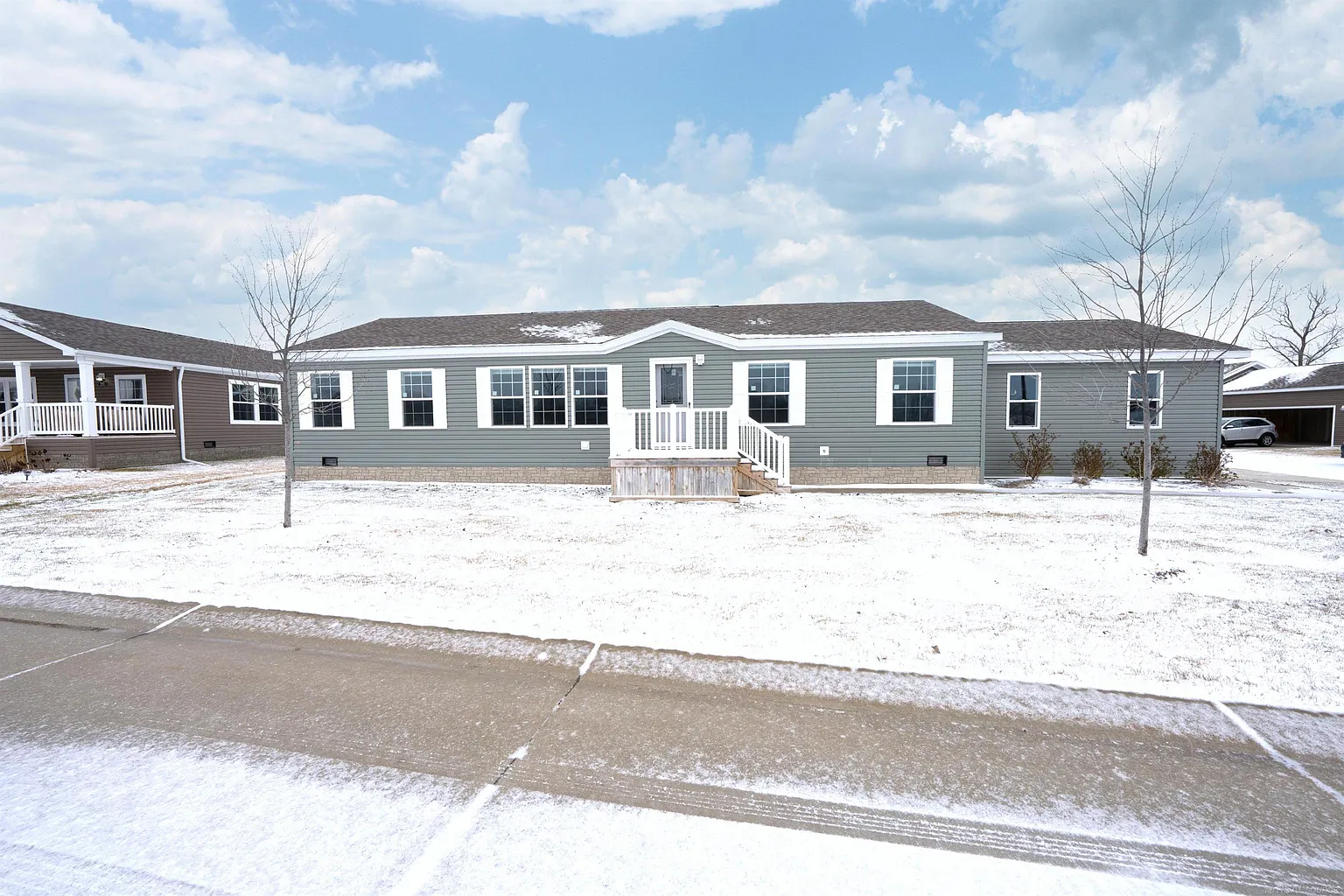 2780 Naples Ct photo 1