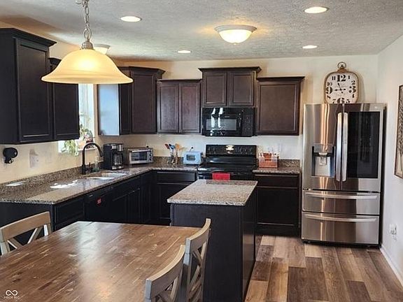 2nd image of 2108 Willow Oak Ct