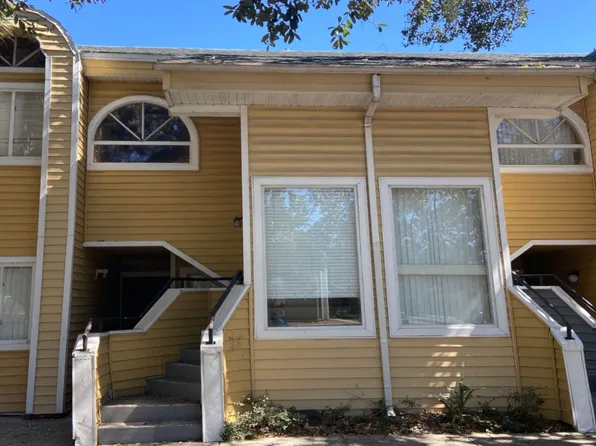 304 34th Avenue Dr E, Bradenton, FL 34208