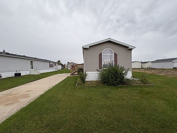 2nd image of 13 Cynthia Ln #13CYNT