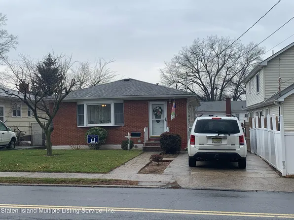 86 Bradley Ave, Staten Island, NY 10314