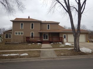 601 N 5th St, Mankato, MN 56001