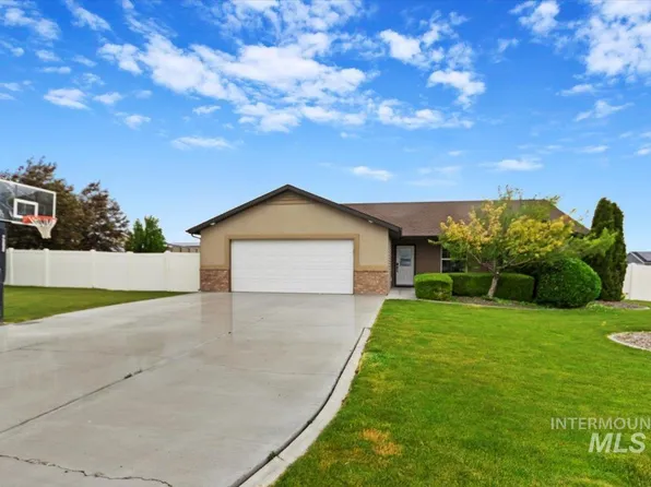 2468 E 3805 N, Filer, ID 83328