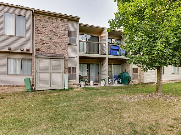 2nd image of 42770 Lilley Pointe Dr