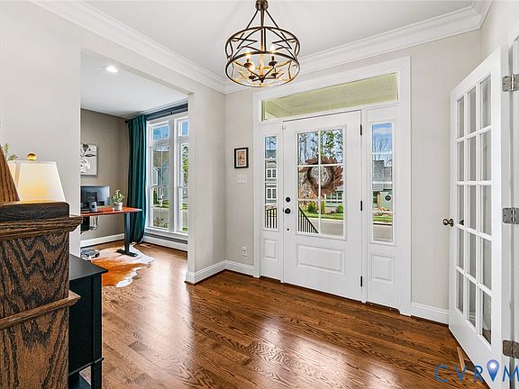 4th image of 17319 Otter Dr