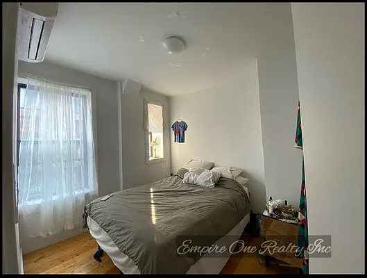 Rented by Empire One Realty | media 7