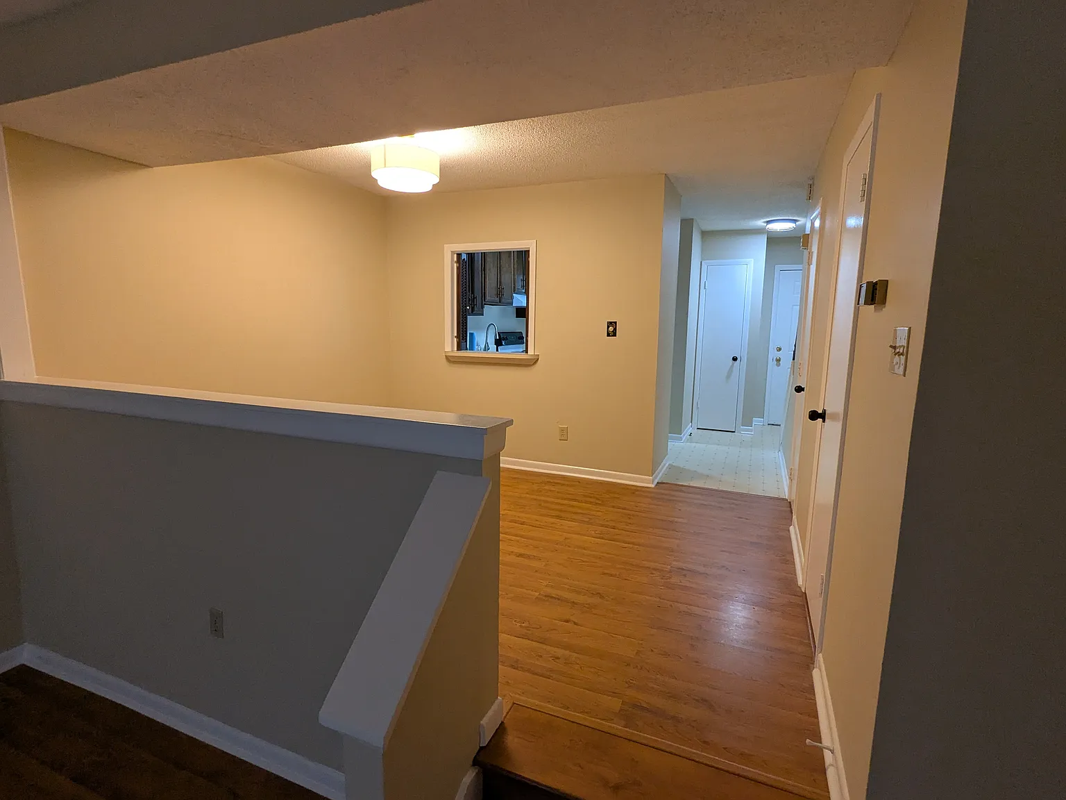 2 bed, 2.5 bath, 1174 sqft, $1,400 — Photo 1