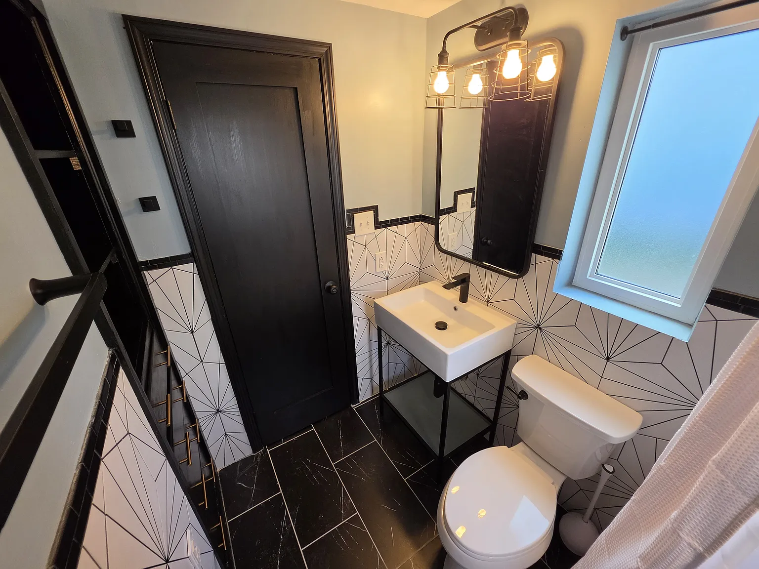 Studio, 575 sqft, $825 — Photo 4