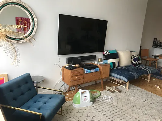 Rented by NY Living Solutions | media 10