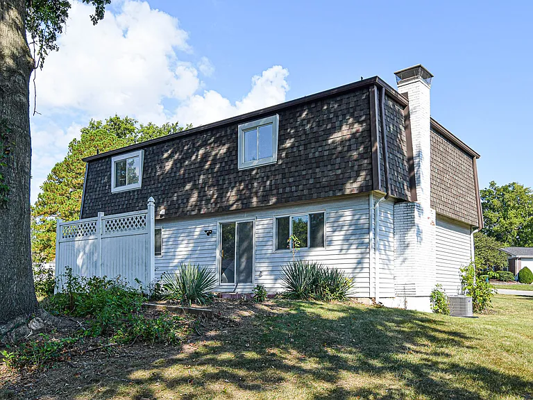 306 Bright Meadows Dr — Photo 33