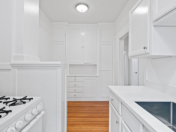 5th image of 495 3rd Ave APT 9
