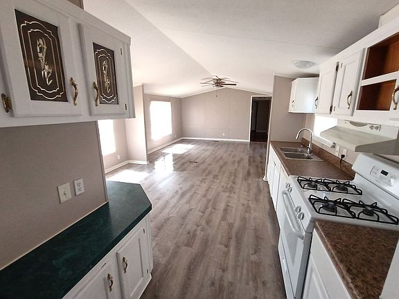 2nd image of 220 Baughman Hill Rd Unit 10