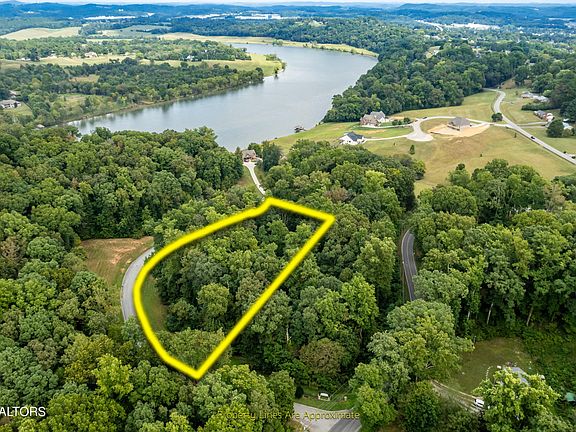 3rd image of 218 Quiet River Ln #2526