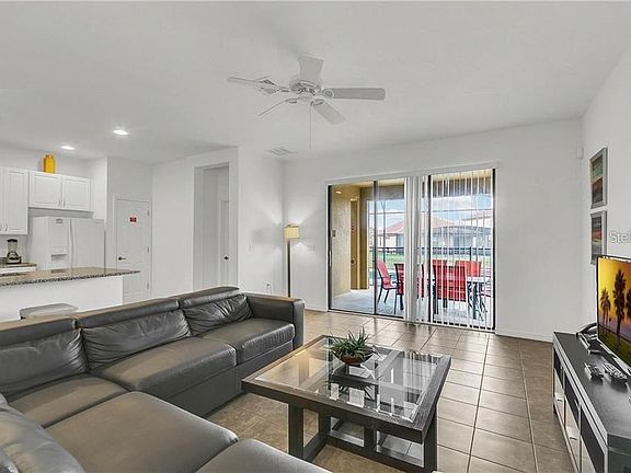 5th image of 2582 Rosemont Cir