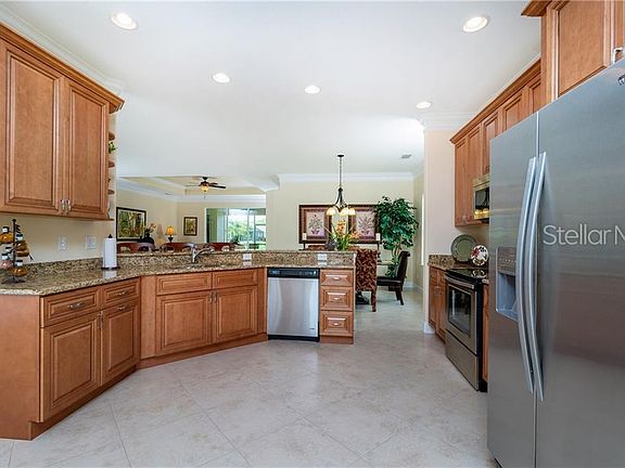 5th image of 304 Talquin Ct