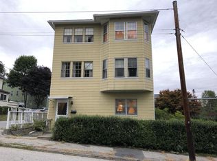 34 Stebbins St, Worcester, MA 01607